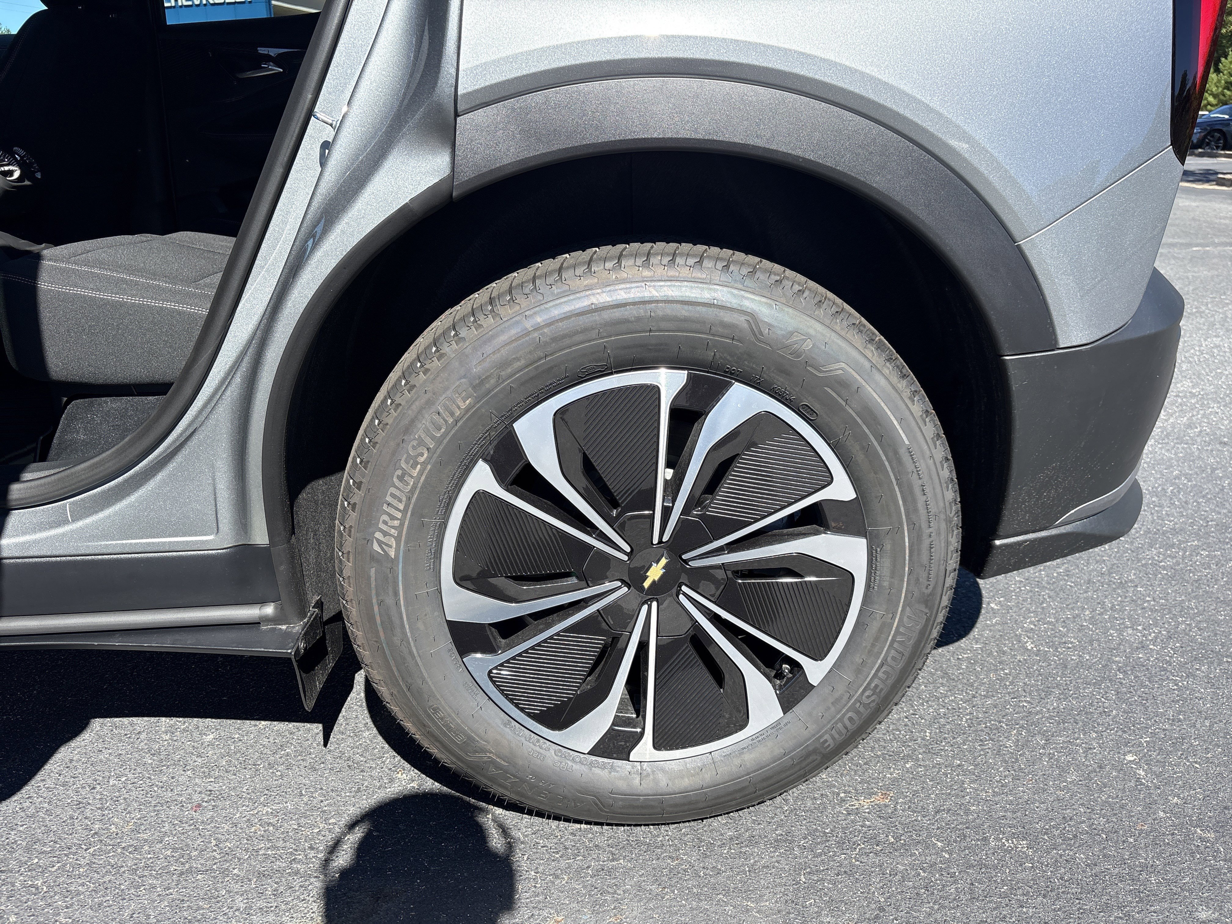 New 2026 Chevrolet Blazer EV LT image 19