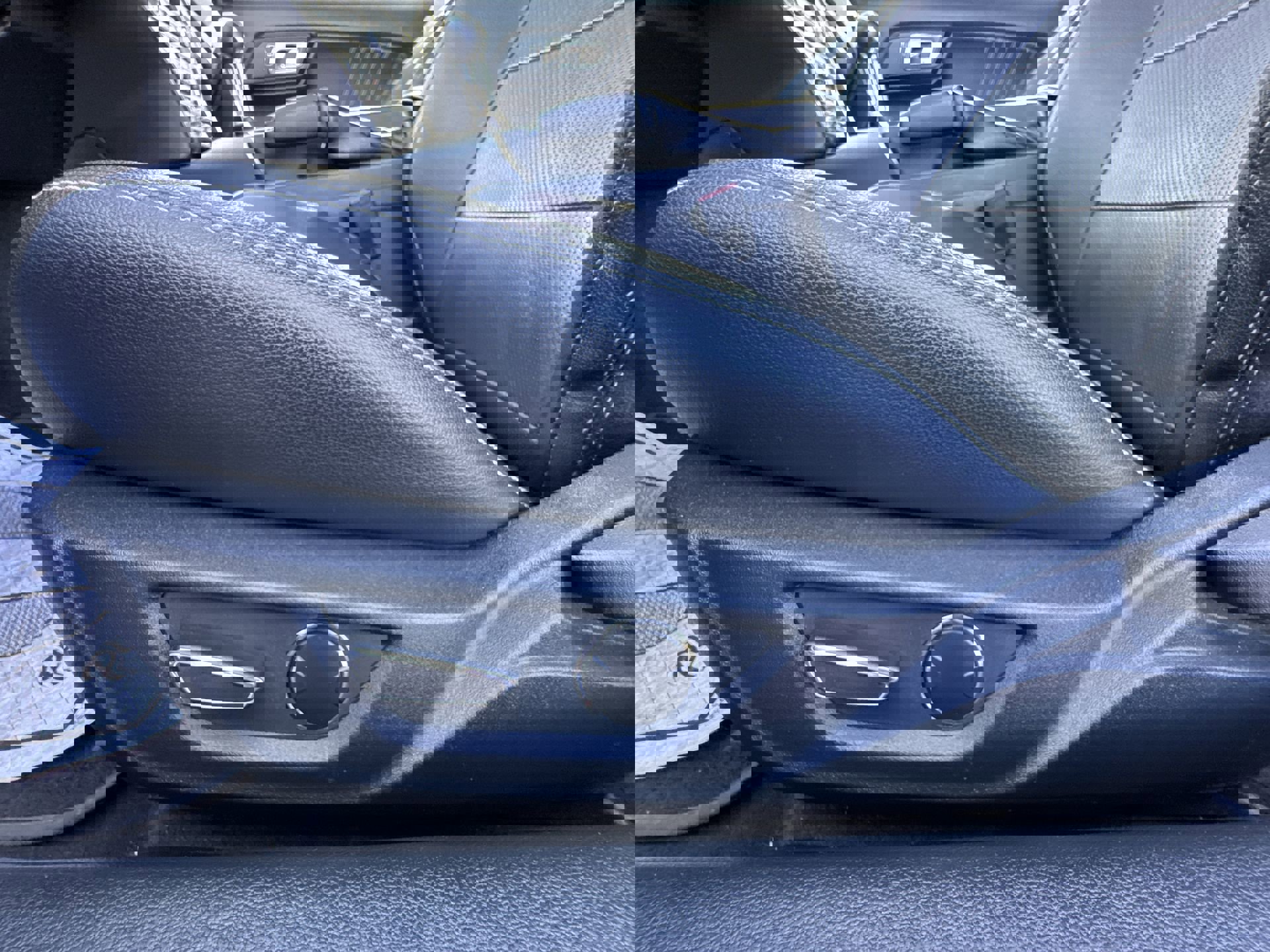 Used 2016 Ford Mustang Premium w/ Pony Package image 12