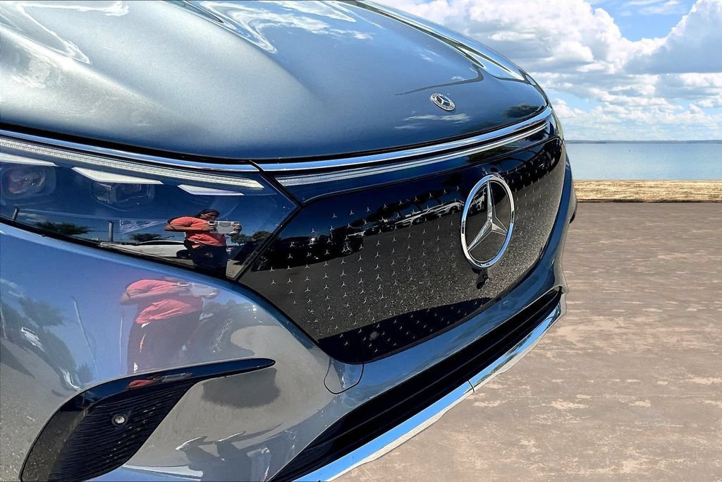 Used 2023 Mercedes-Benz EQS 450+ SUV image 32