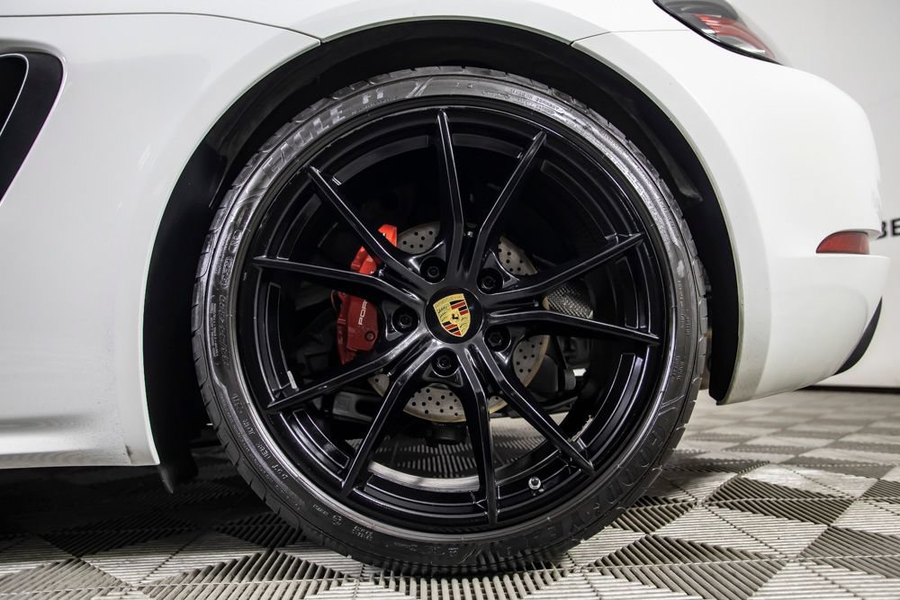 Used 2018 Porsche 718 Cayman S RWD image 38