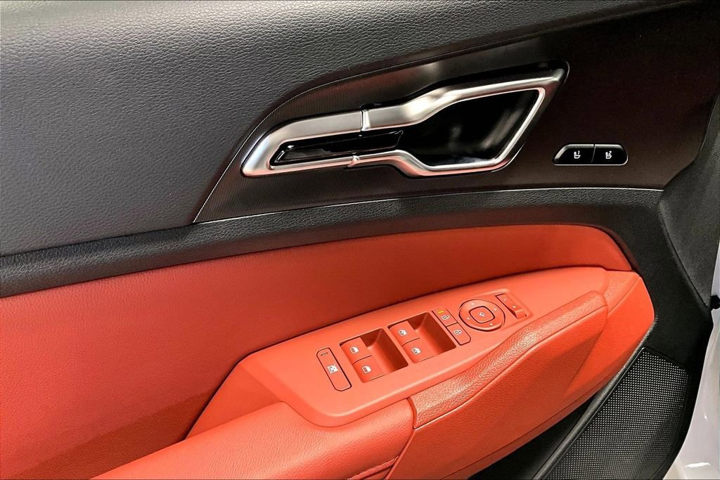 New 2026 Kia Sportage SX image 19