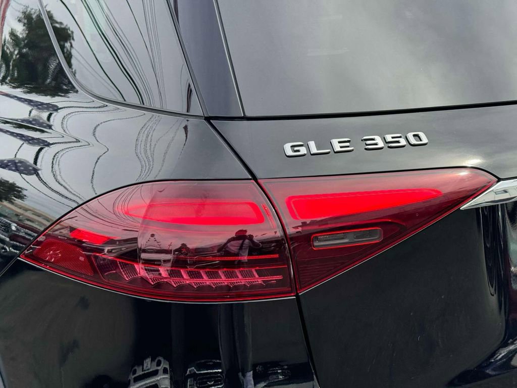Used 2024 Mercedes-Benz GLE 350 4MATIC image 10