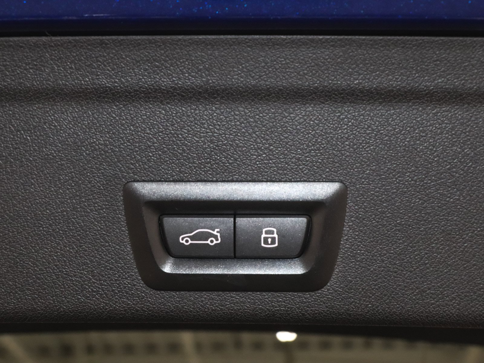 Used 2024 BMW X6 M Competition w/ Executive Package image 55