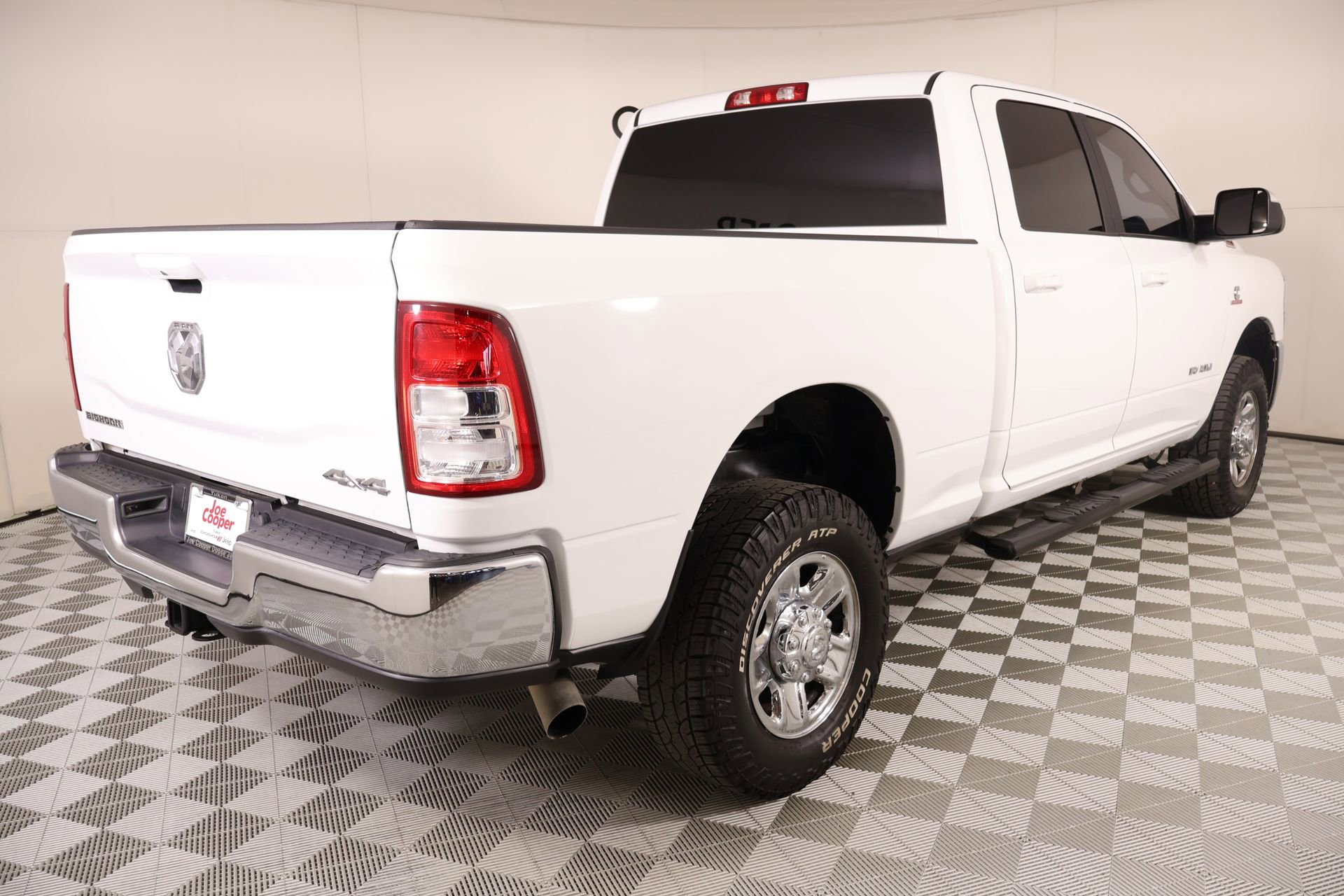 Used 2022 RAM 2500 Big Horn w/ Cold Weather Group AWD/4WD image 19