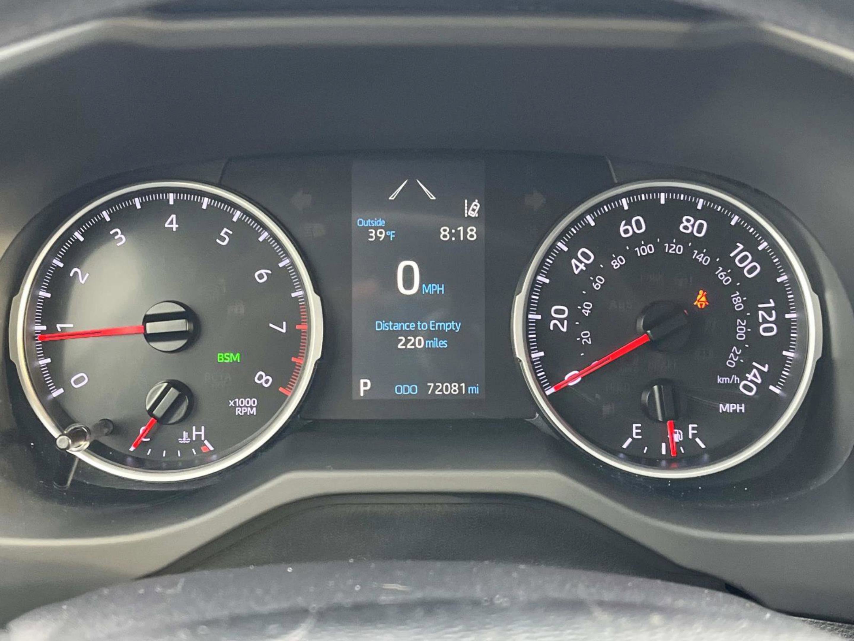 Used 2019 Toyota RAV4 XLE w/ Phone Cable & Charge Package image 40