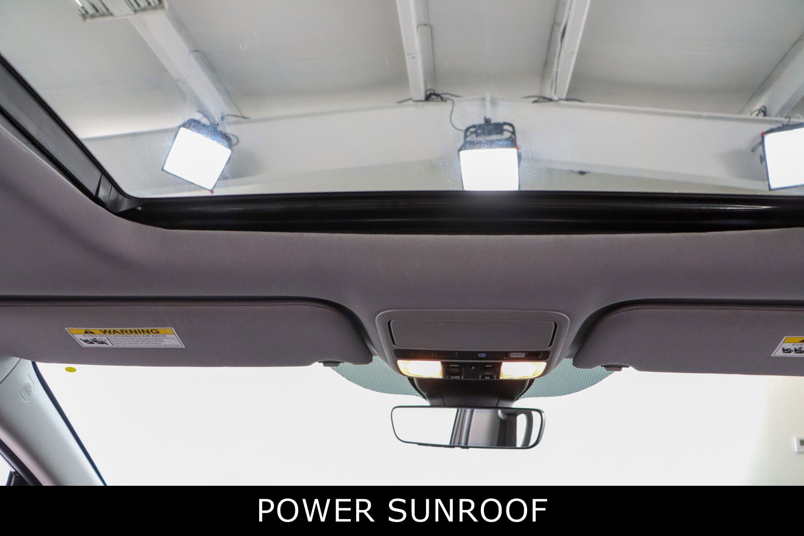 Used 2023 Honda Odyssey Touring image 21