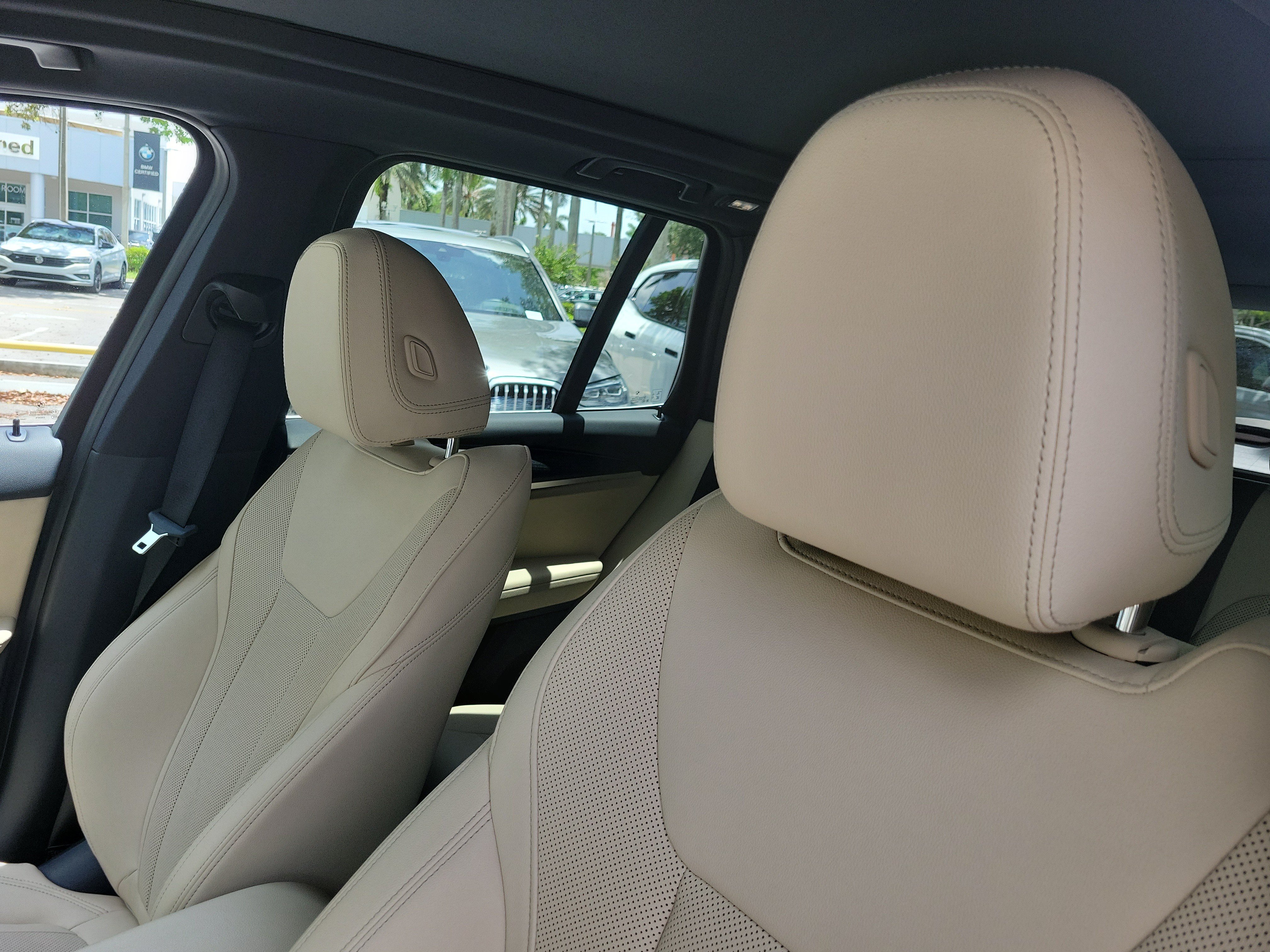 Used 2024 BMW X3 xDrive30i w/ Premium Package w/ZPA AWD/4WD image 15