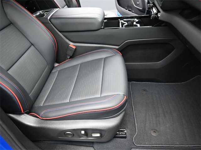 Certified 2025 Chevrolet Silverado EV RST image 25