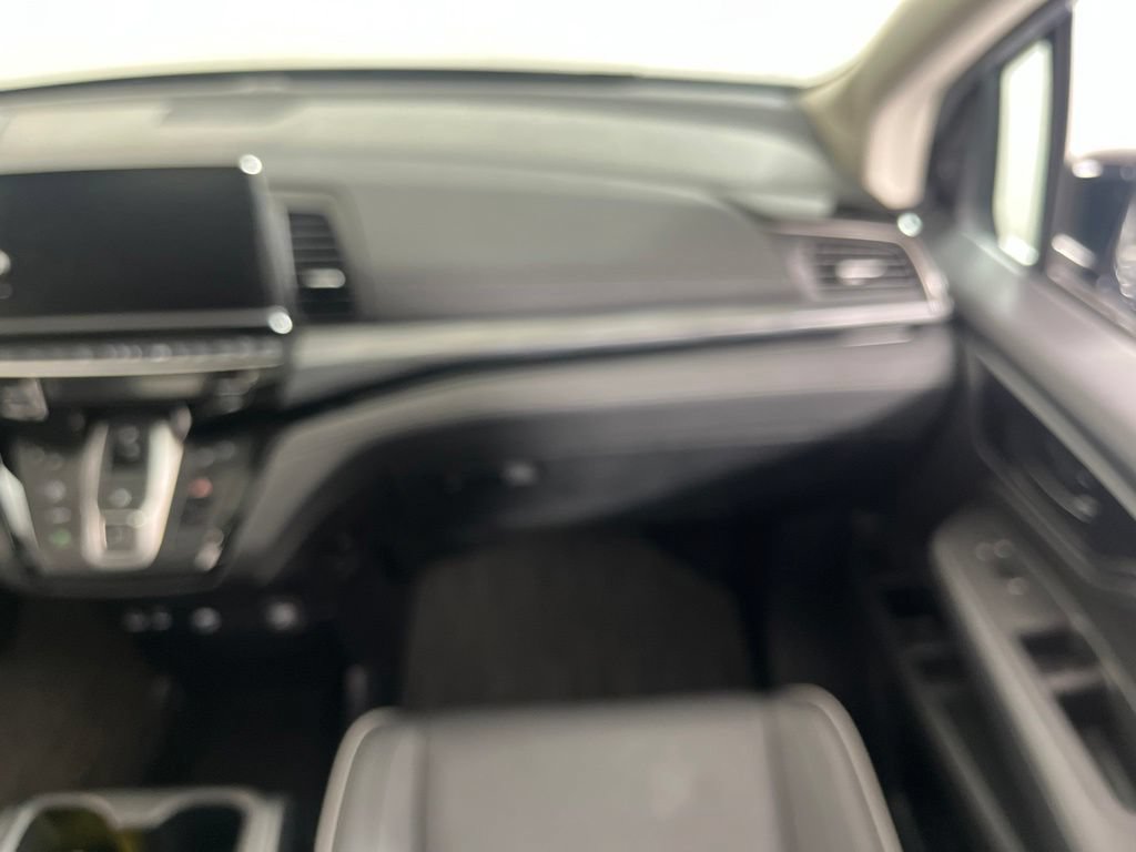 Certified 2025 Honda Odyssey Elite image 18