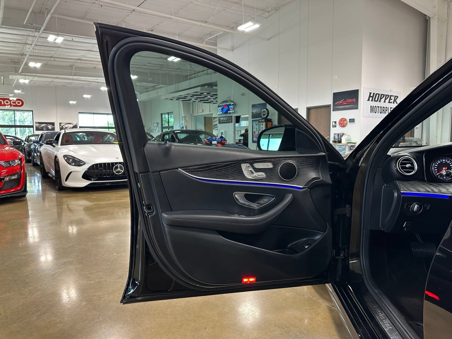 Used 2020 Mercedes-Benz E 350 Sedan image 9