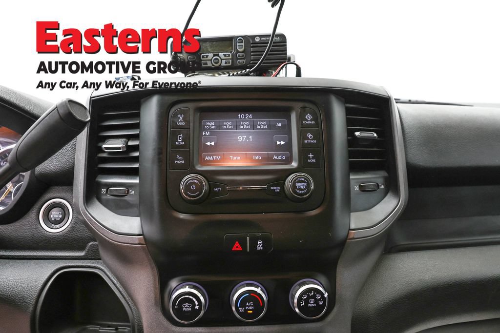 Used 2022 RAM 2500 Tradesman w/ Chrome Appearance Group AWD/4WD image 12
