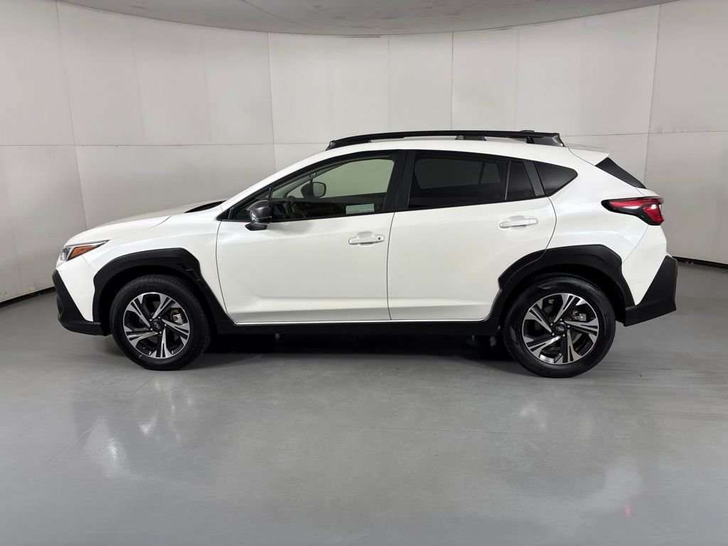 Used 2025 Subaru Crosstrek 2.5i Premium AWD/4WD image 5