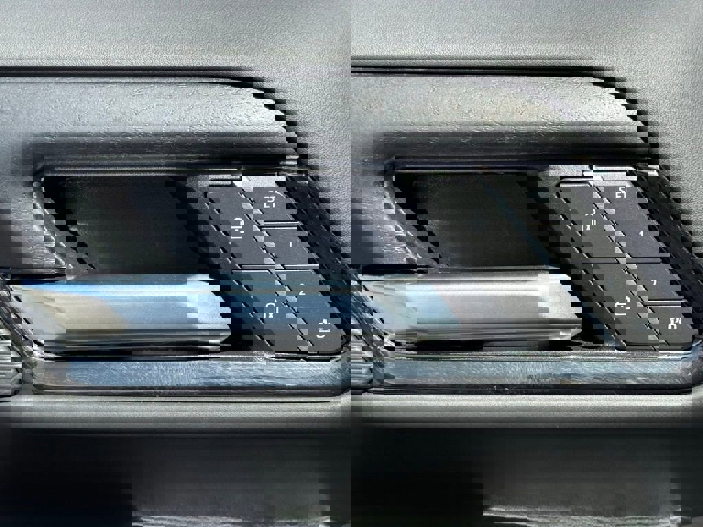 Used 2025 GMC Sierra 1500 AT4X w/ AT4X AEV Edition image 21