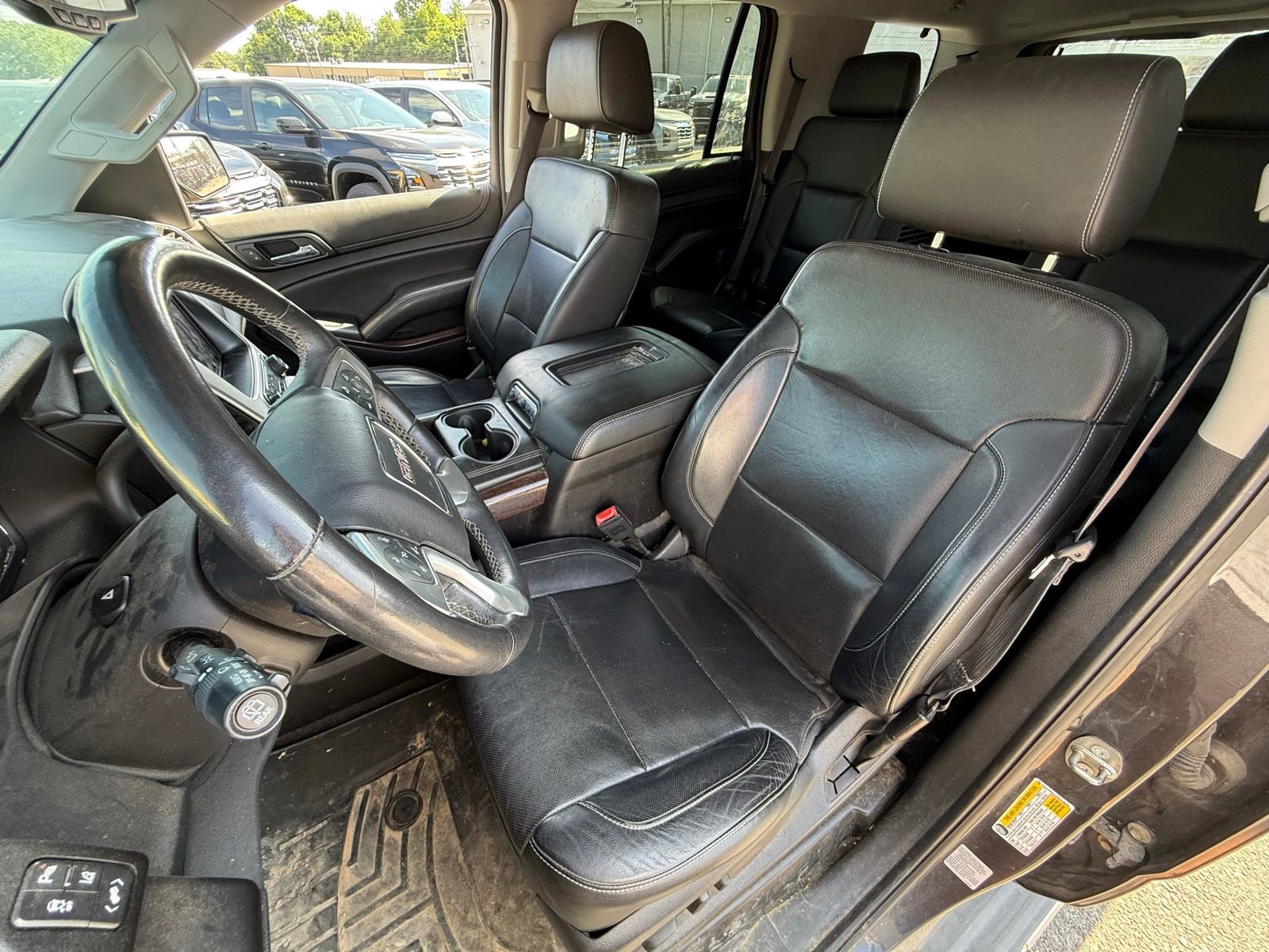 Used 2015 GMC Yukon SLT w/ Open Road Package AWD/4WD image 11