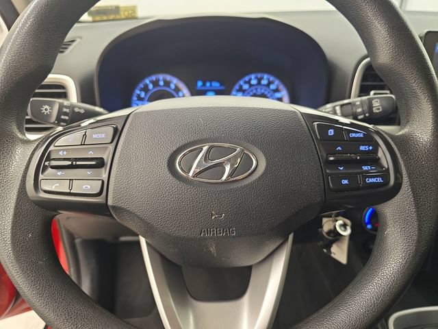Used 2021 Hyundai Venue SE FWD image 27