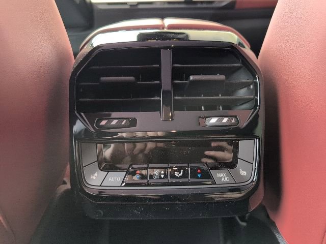 New 2026 BMW iX xDrive45 image 32