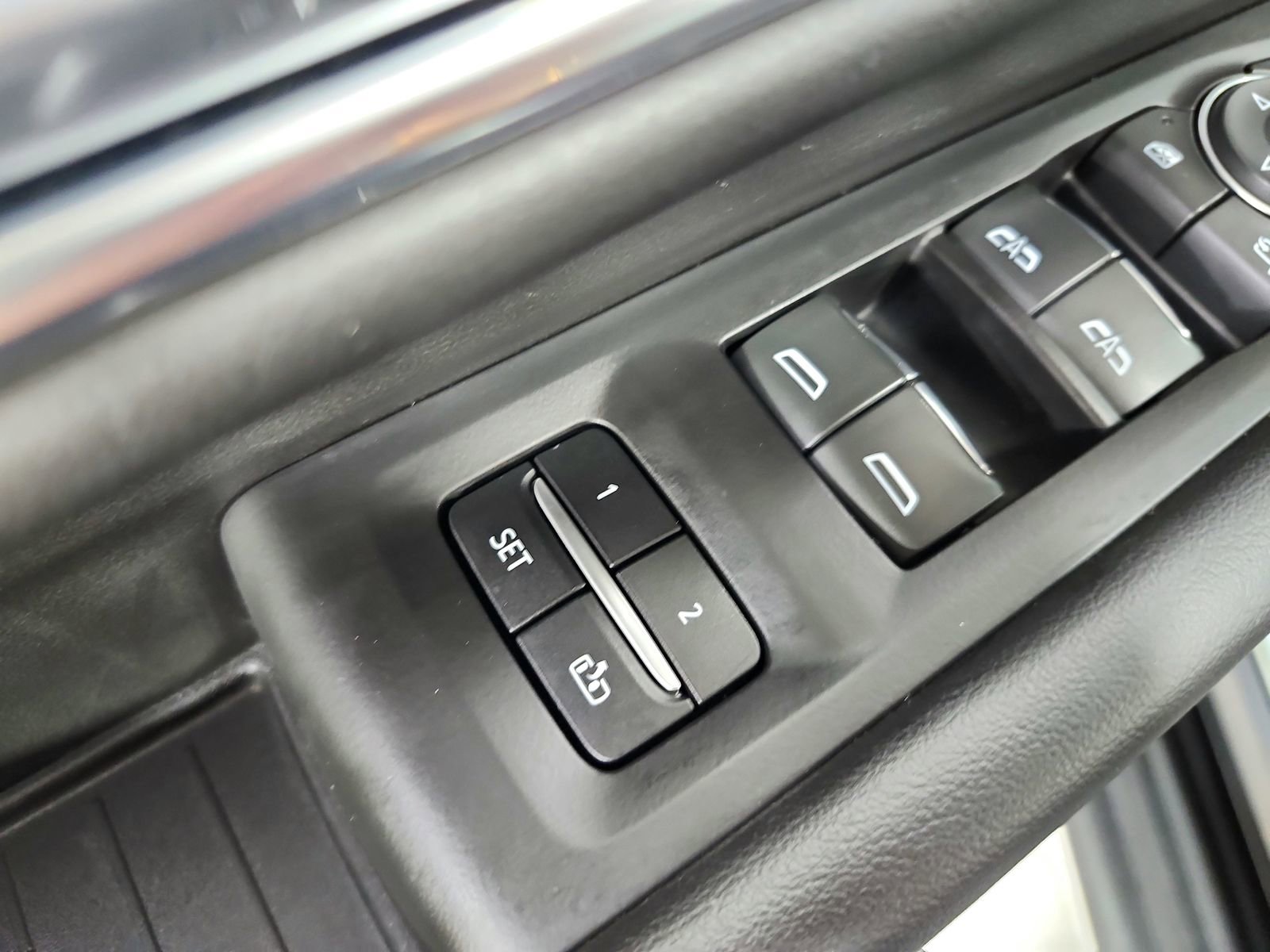 Used 2023 Chevrolet Tahoe Premier image 21