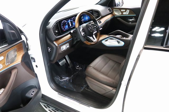 Used 2022 Mercedes-Benz GLS 580 4MATIC image 26