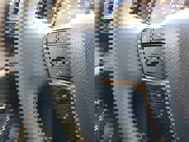 Used 2025 Toyota Crown XLE image 18