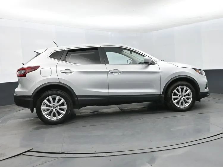 Used 2022 Nissan Rogue Sport S AWD/4WD image 4