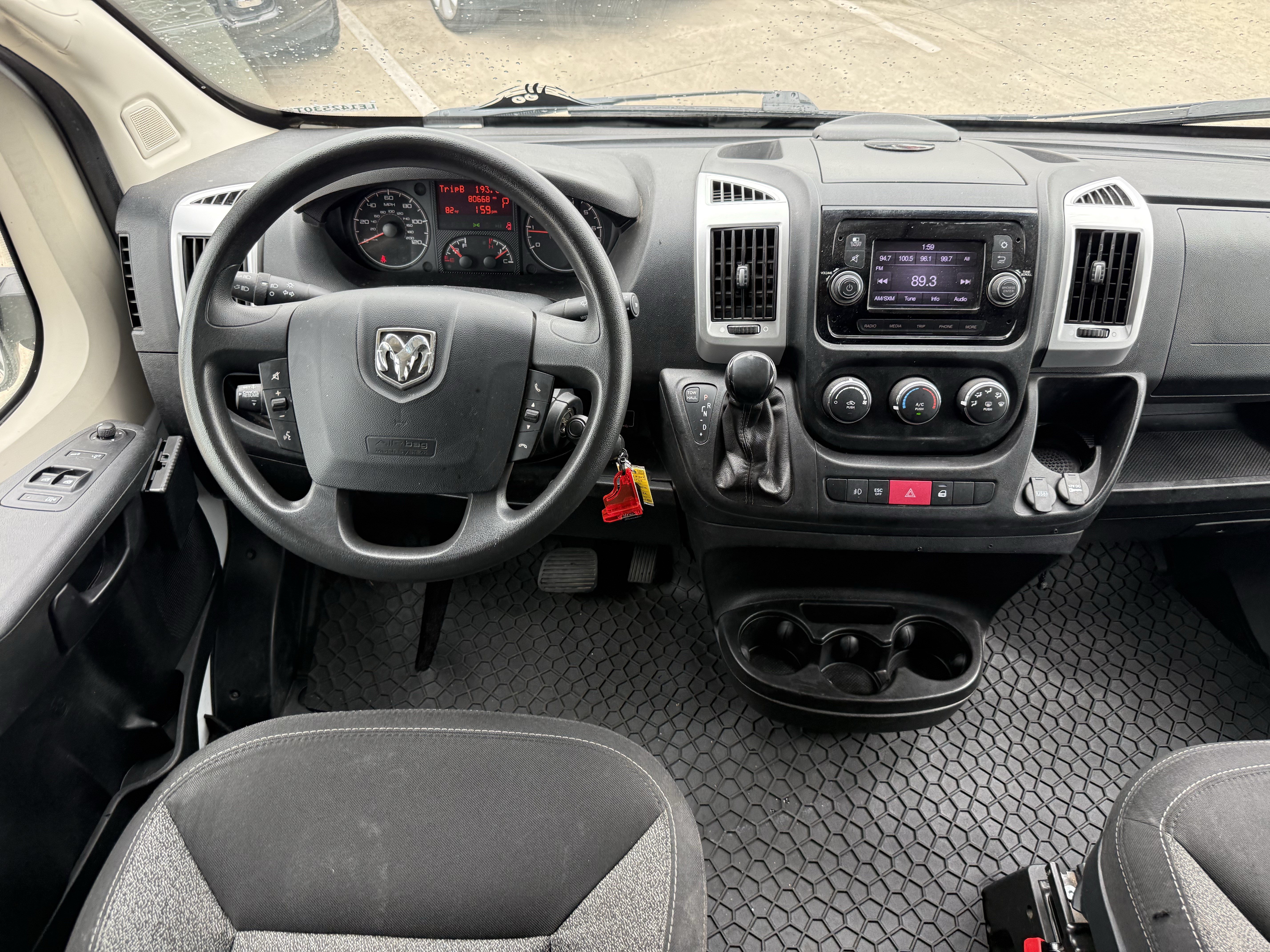 Used 2020 RAM ProMaster 1500 w/ Premium Appearance Group FWD image 14