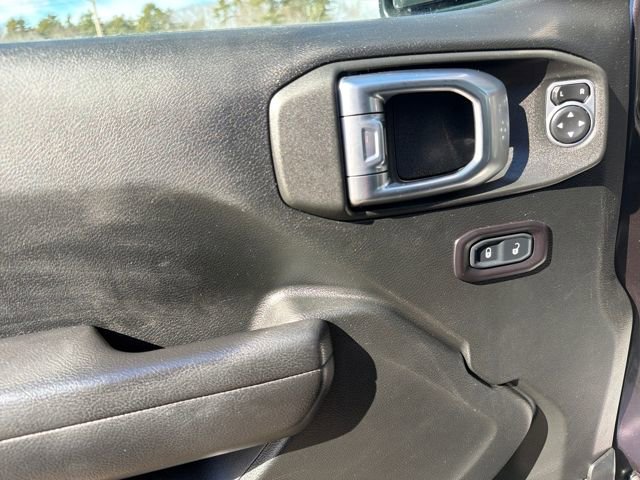 Used 2018 Jeep Wrangler Unlimited Rubicon image 11