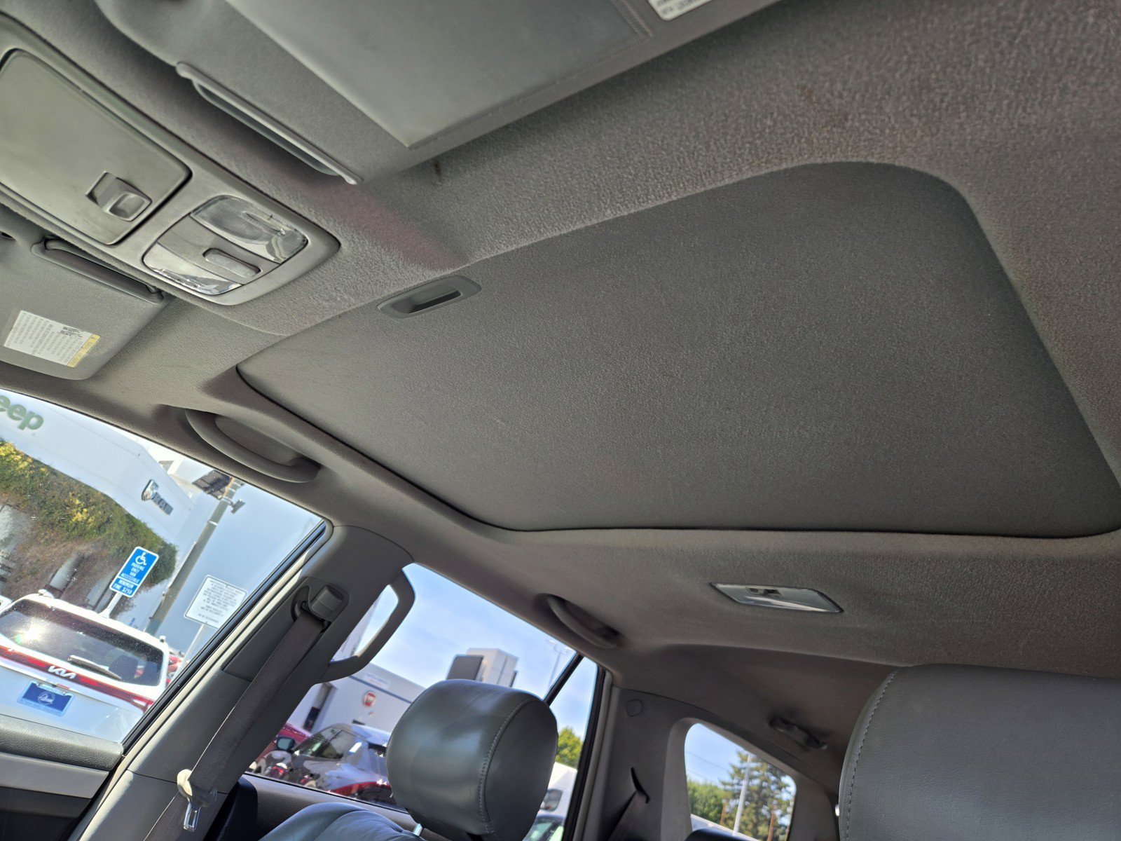 Used 2006 Toyota 4Runner SR5 RWD image 11