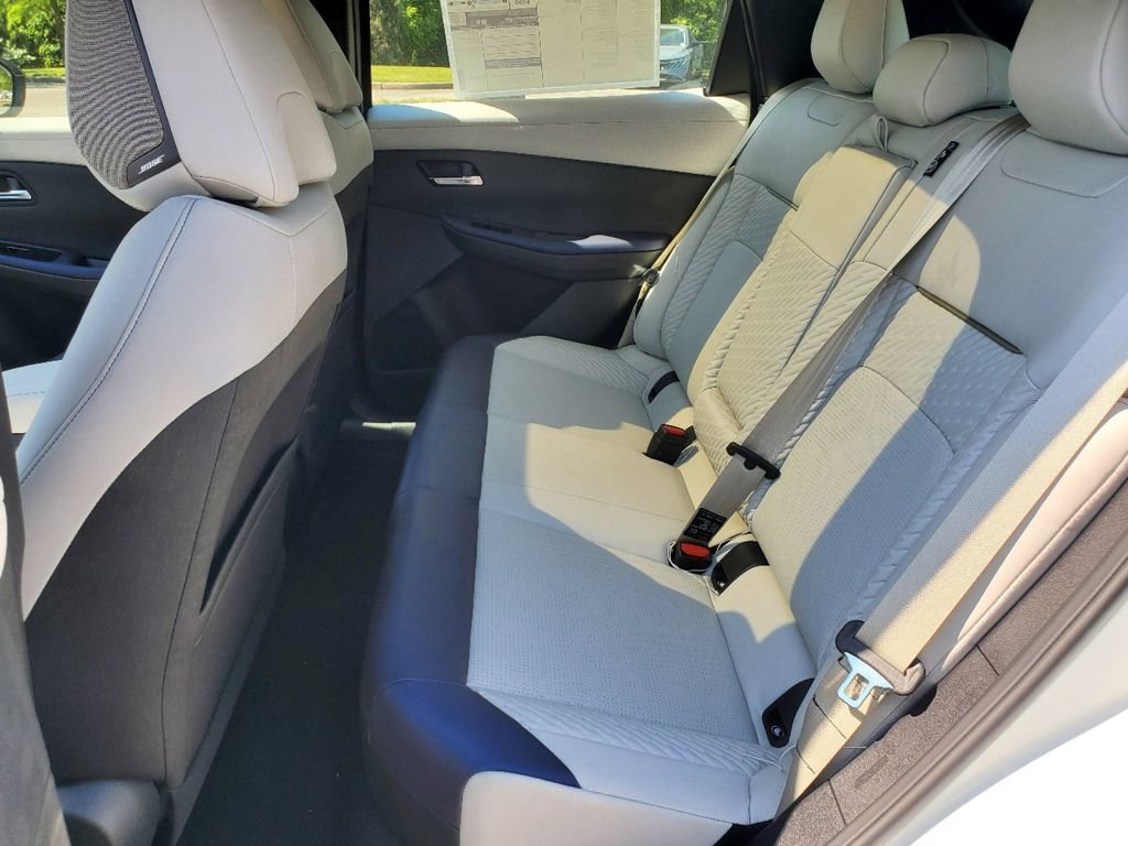New 2026 Nissan Leaf Platinum+ w/ Cargo Package (Platinum+) FWD image 11