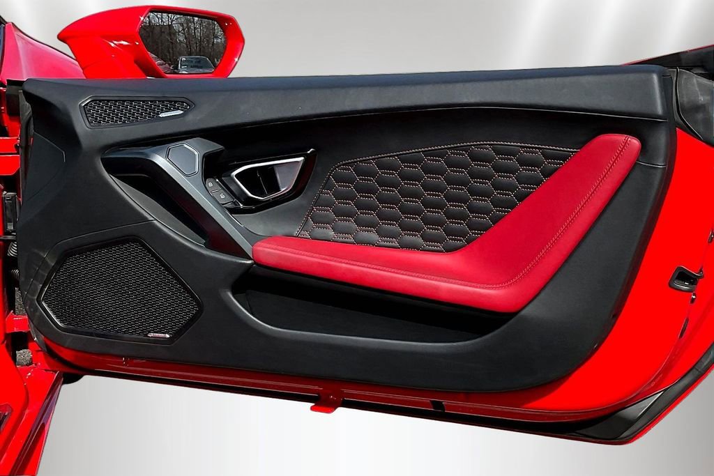 Used 2018 Lamborghini Huracan LP 580-2 image 21