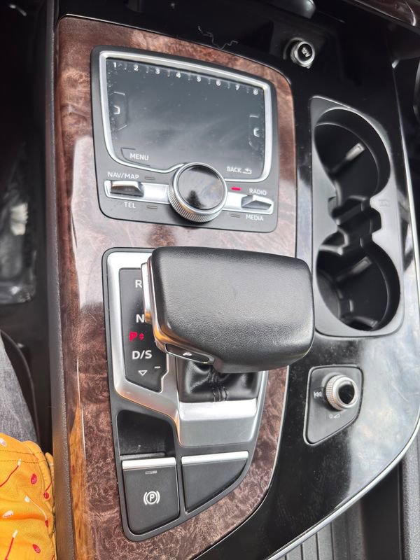Used 2018 Audi Q7 3.0T Premium Plus image 34