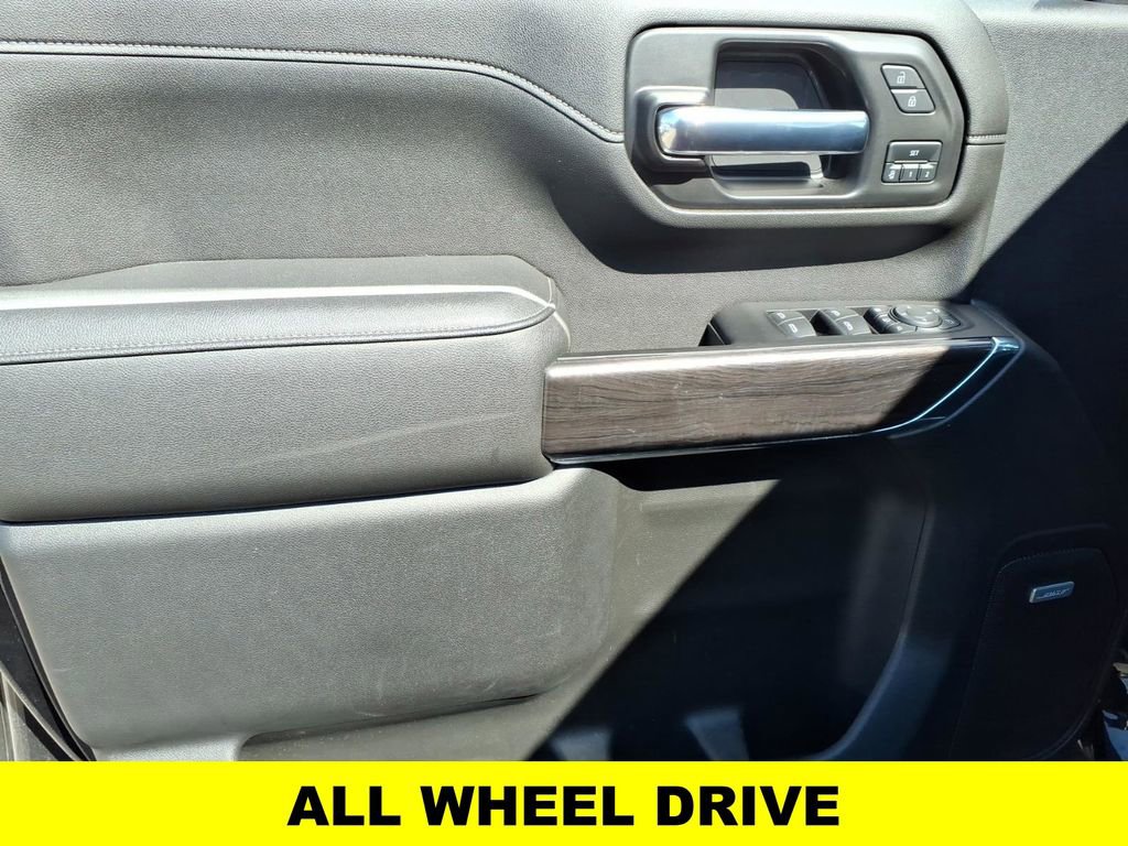 Used 2022 Chevrolet Silverado 2500 LTZ w/ LTZ Convenience Package AWD/4WD image 11