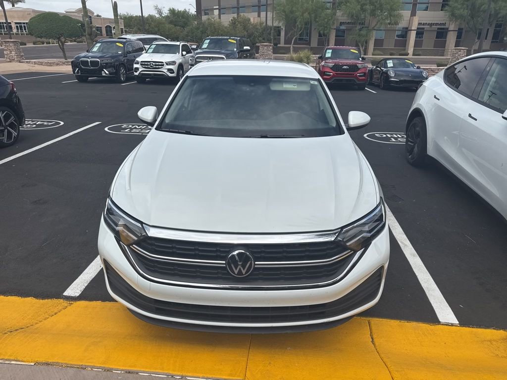 Used 2023 Volkswagen Jetta S FWD image 2