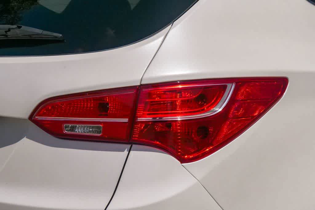 Used 2013 Hyundai Santa Fe Sport 2.0T FWD image 8