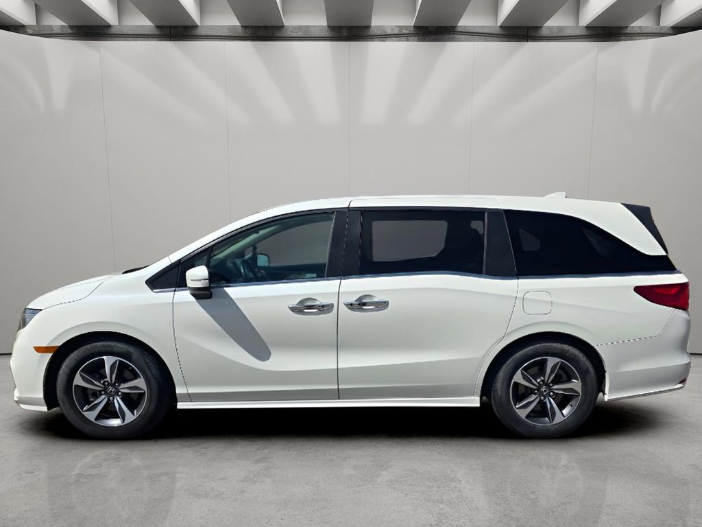Used 2019 Honda Odyssey Touring image 2