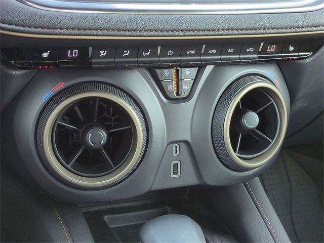 Used 2023 Chevrolet Blazer Premier image 24