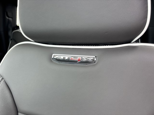 New 2026 GMC Sierra 1500 AT4X w/ LPO, Black Badging Package AWD/4WD image 23