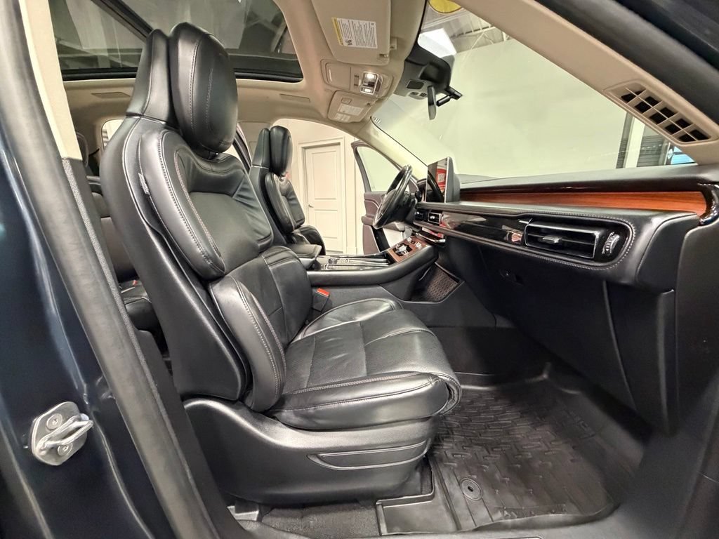 Used 2021 Lincoln Aviator Reserve w/ Equipment Group 202A AWD/4WD image 50