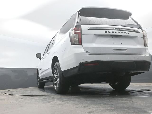 Used 2021 Chevrolet Suburban Z71 AWD/4WD image 23