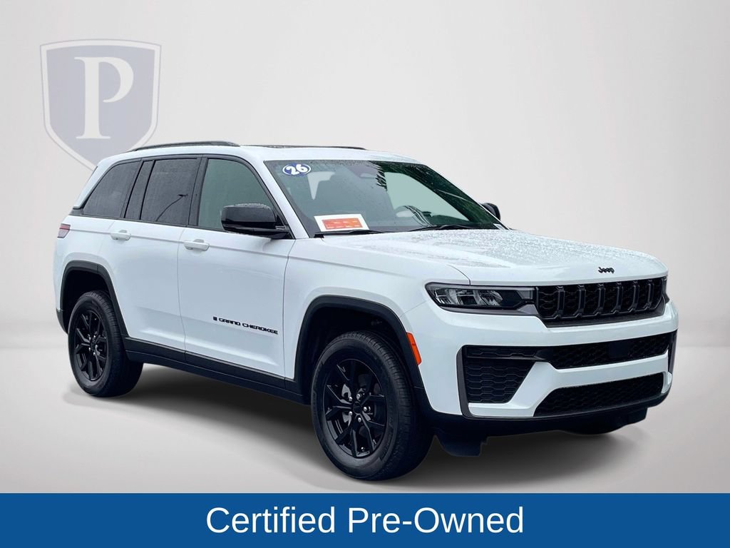 Certified 2026 Jeep Grand Cherokee Altitude RWD image 2