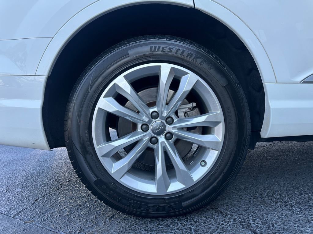 Used 2019 Audi Q7 2.0T Premium w/ Cold Weather Package image 48