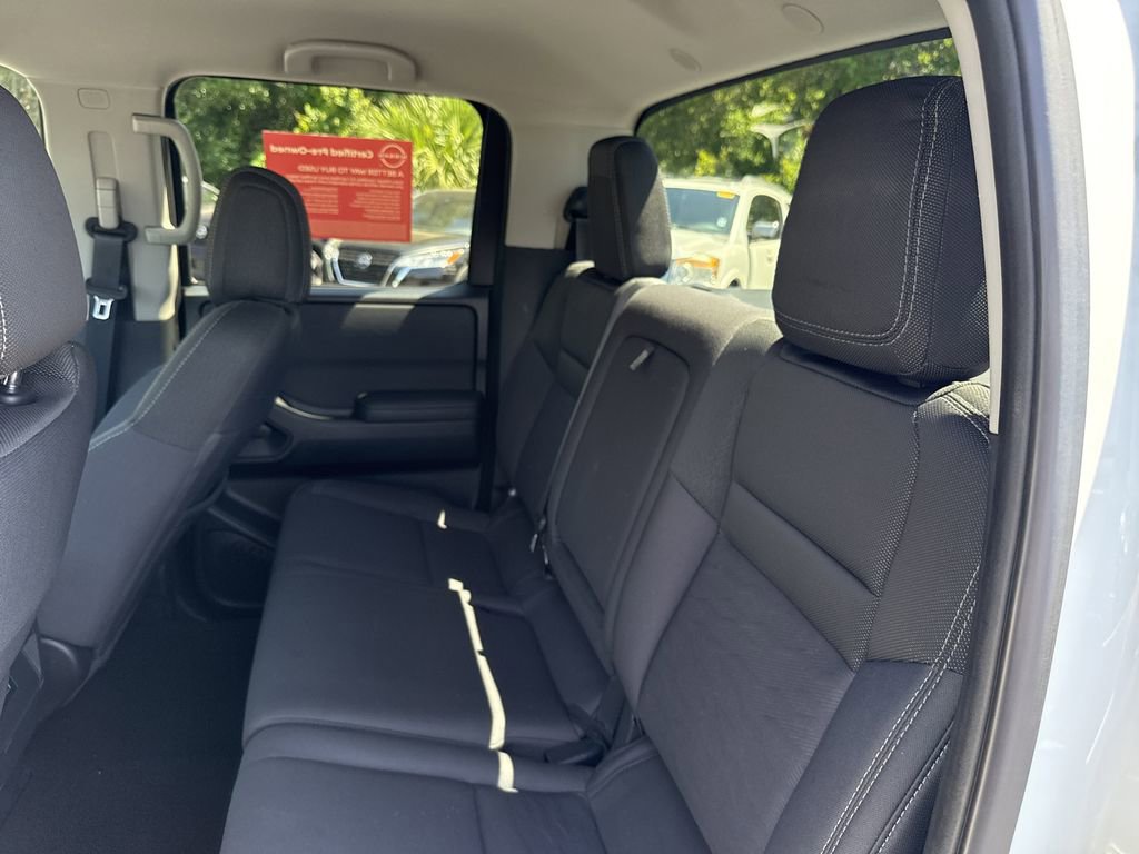 Certified 2022 Nissan Frontier SV RWD image 29