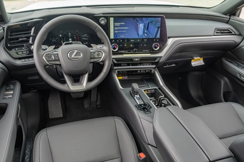 New 2026 Lexus TX 350 AWD image 3