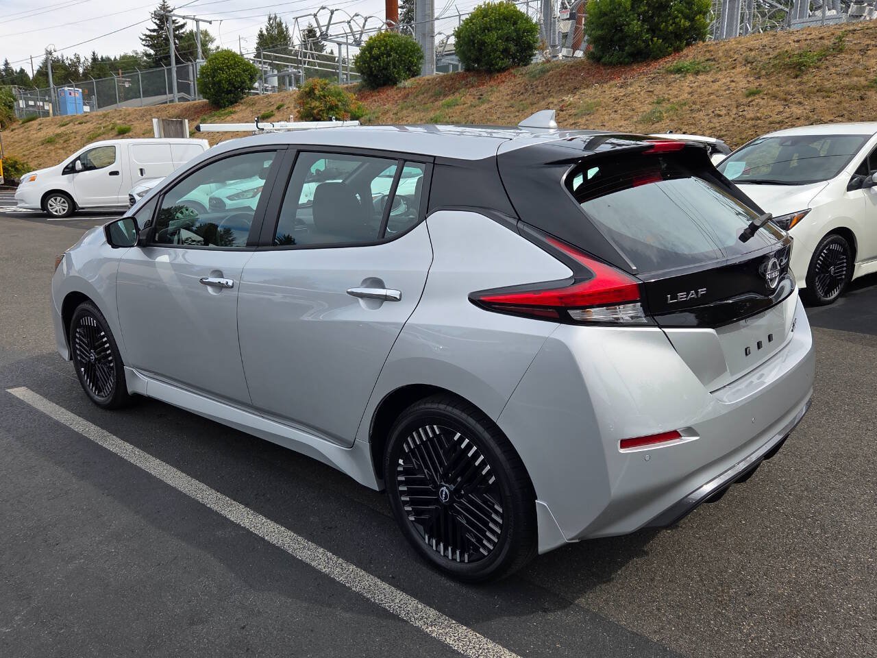 Used 2024 Nissan Leaf SV Plus FWD image 5