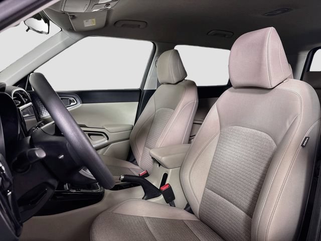 Used 2022 Kia Soul S FWD image 19