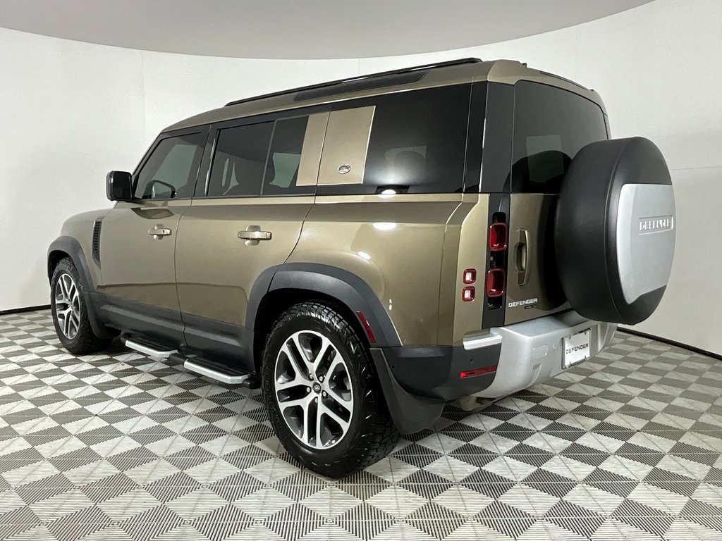Used 2020 Land Rover Defender 110 HSE image 3