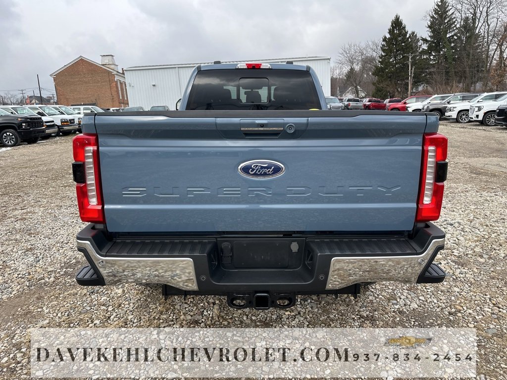Used 2023 Ford F350 Lariat w/ Lariat Ultimate Package image 4