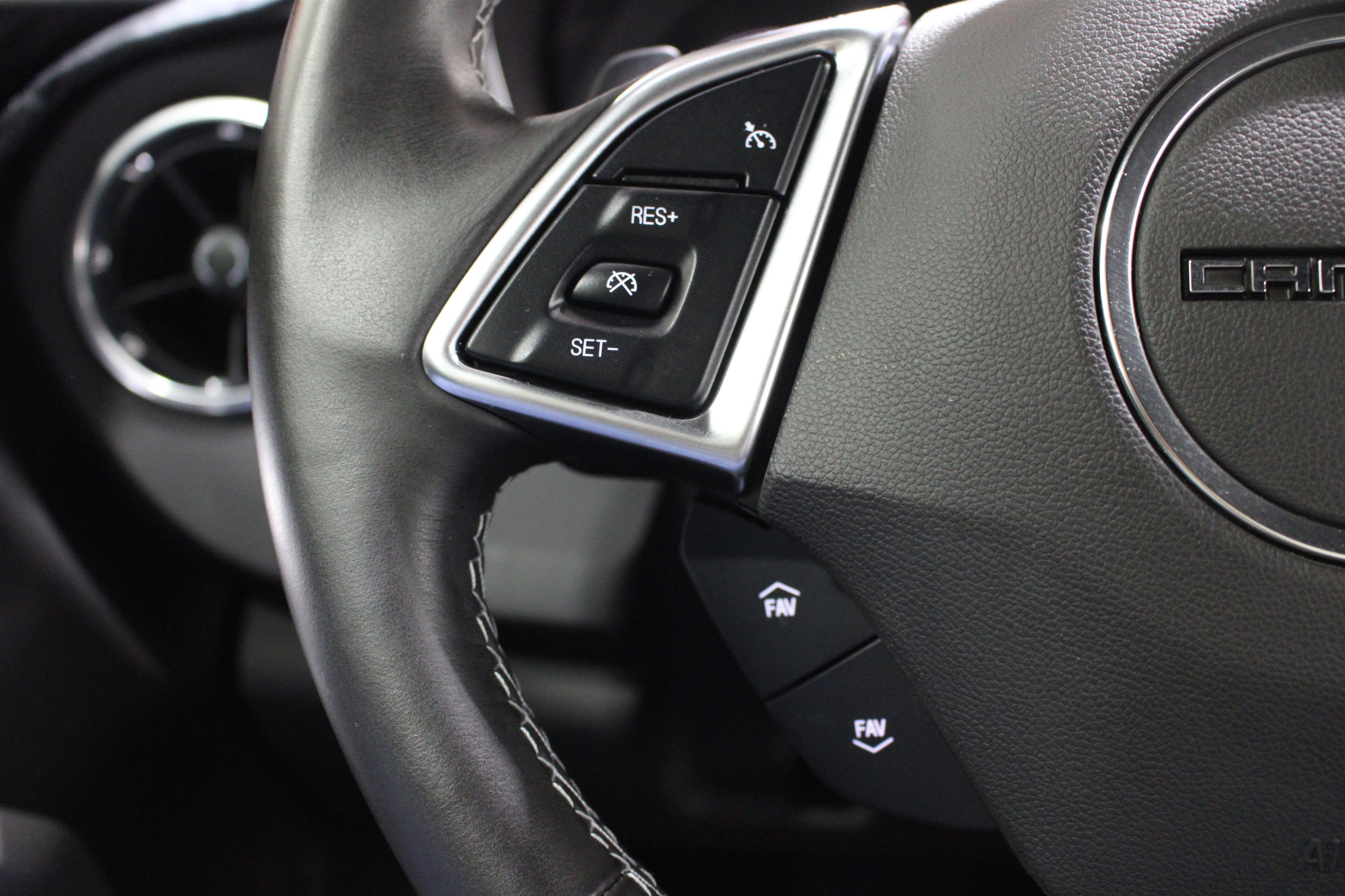 Used 2021 Chevrolet Camaro LT image 12