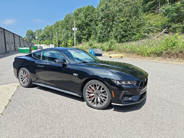 Used 2024 Ford Mustang GT Premium RWD image 1