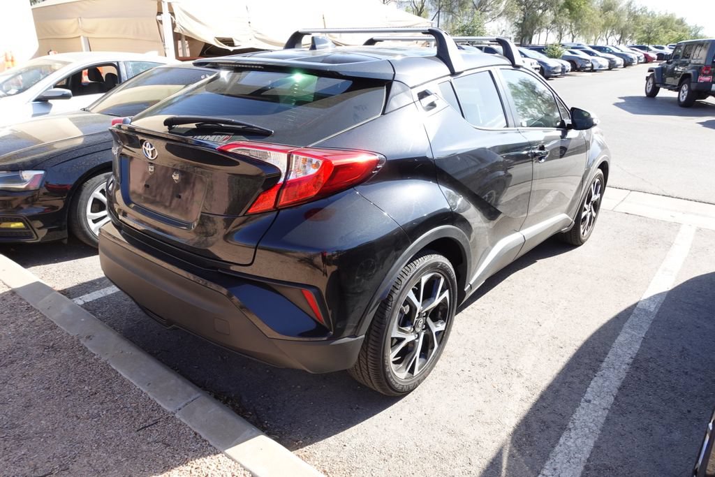 Certified 2021 Toyota C-HR XLE FWD image 3