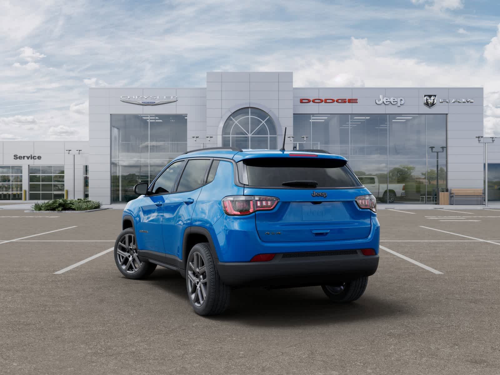 New 2026 Jeep Compass Latitude image 3